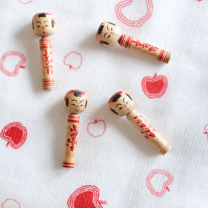 りんごの響きガーゼタオル – りんごのリズム